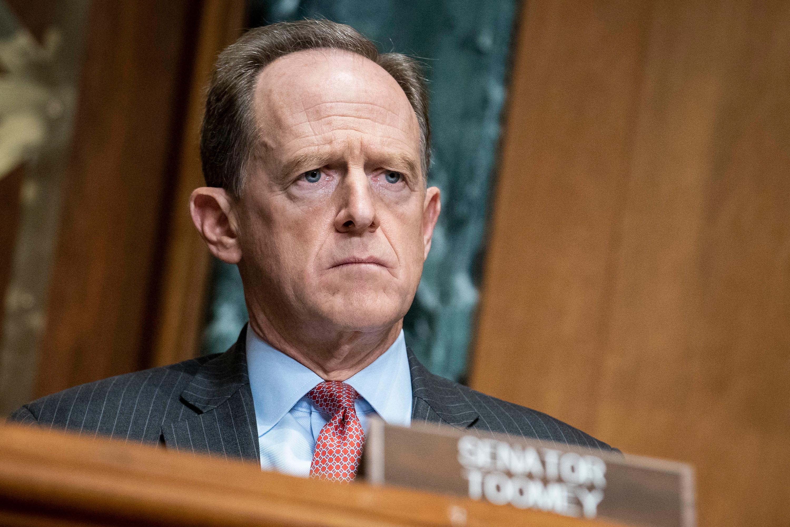 <i>Pat Toomey วุฒิสมาชิกจากพรรครีพับลิกัน<br>รูปภาพ: CNN Politics</i>