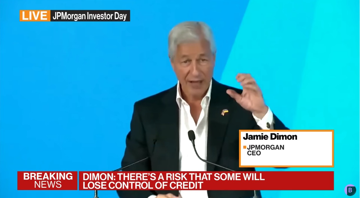 <i>Jamie Dimon ซีอีโอ JPMorgan<br>รูปภาพ:&nbsp;Bloomberg Television</i>